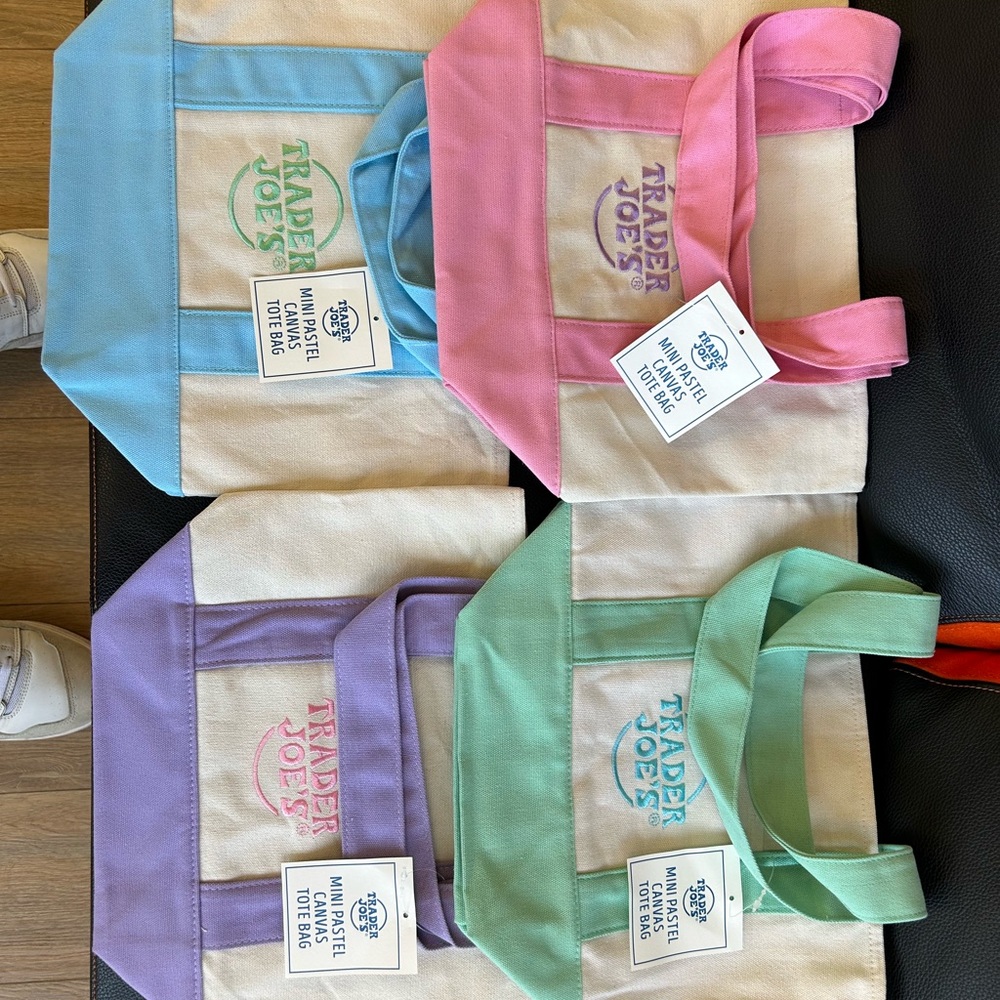 Trader Joe's Canvas Tote Bags Set